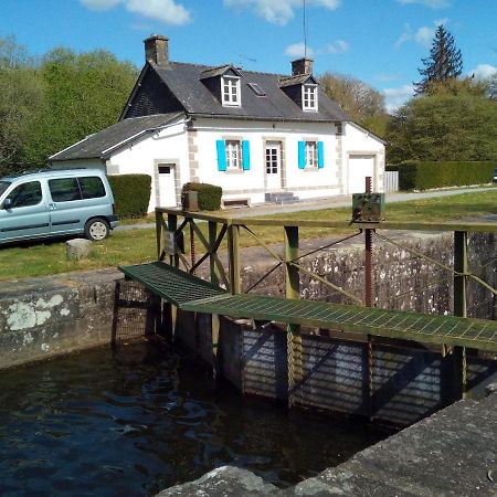 Maison De L'Ecluse Rostrenen Buitenkant foto
