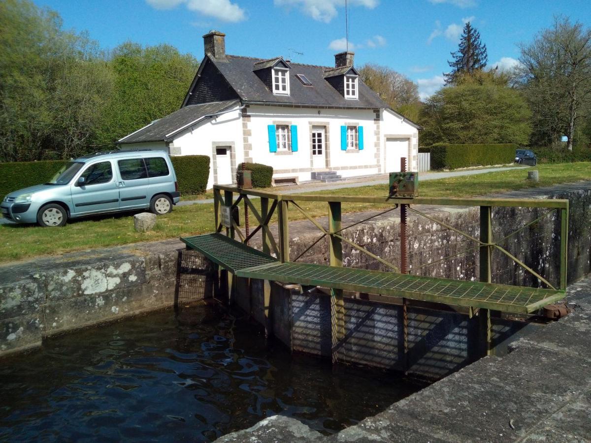 Maison De L'Ecluse Rostrenen Buitenkant foto